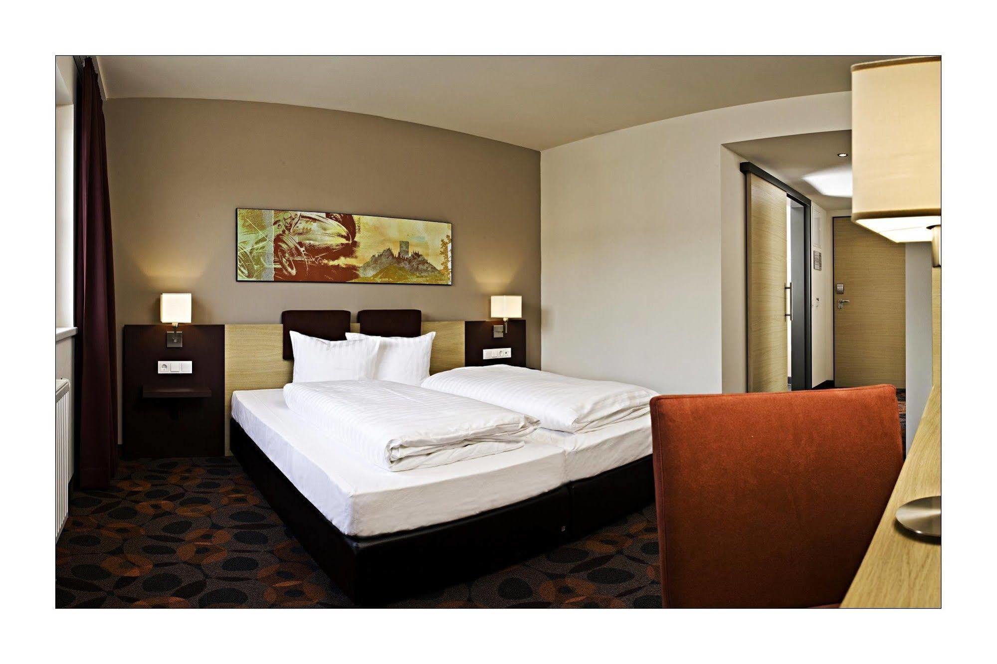 Lindner Hotel Nurburgring Motorsport, Part Of Jdv By Hyatt Exterior foto